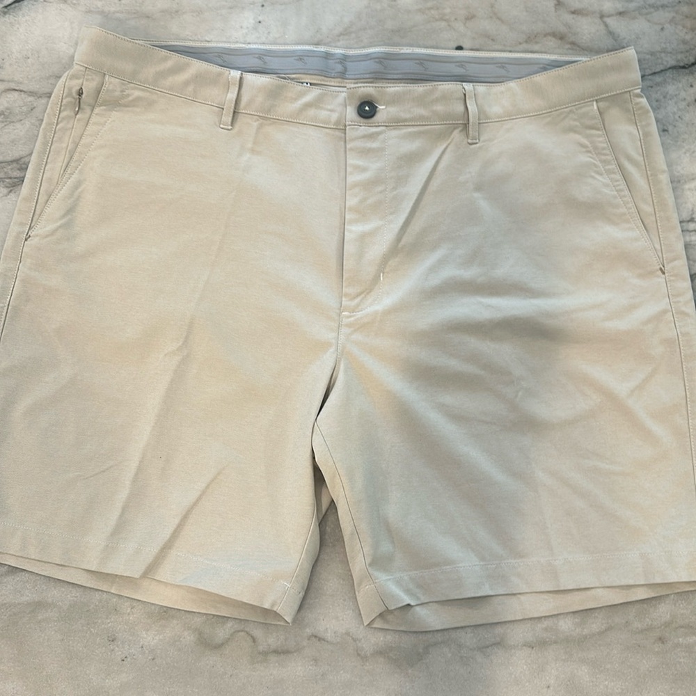 Tommy Bahama men’s short